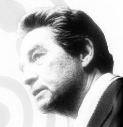 En la imagen retrato fotográfico de Octavio Paz