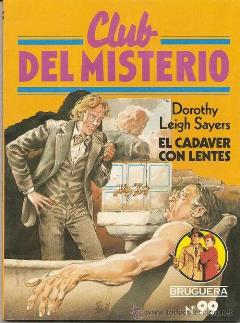 Cadaver con lentes