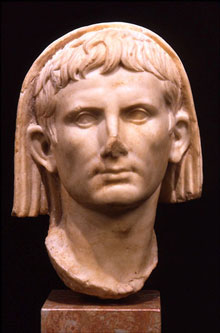 Augusto velado, siglo I d.C. Museo Nacional de Arte Romano de Mérida.