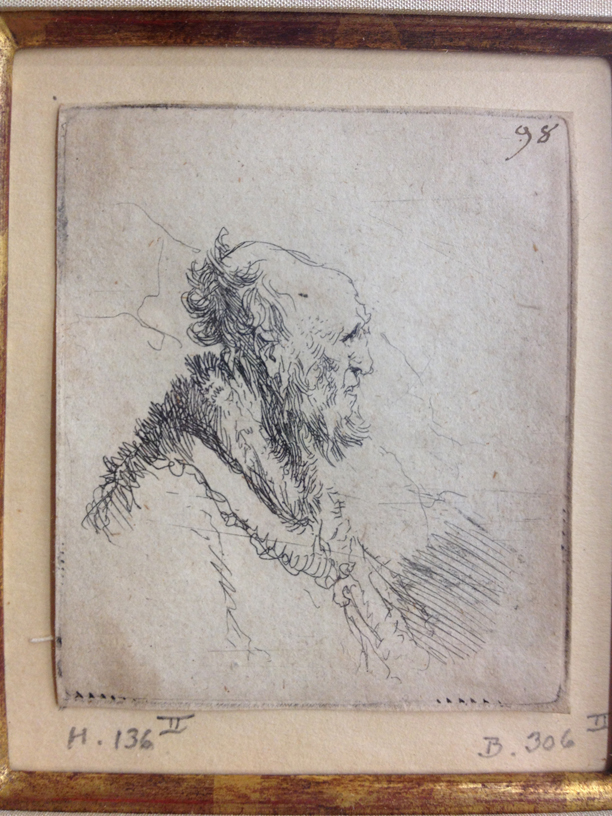 Anciano de perfil con Barba