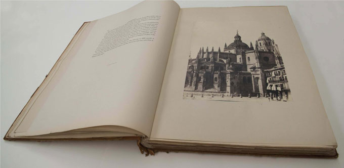 Fotografía del Álbum monumental de España