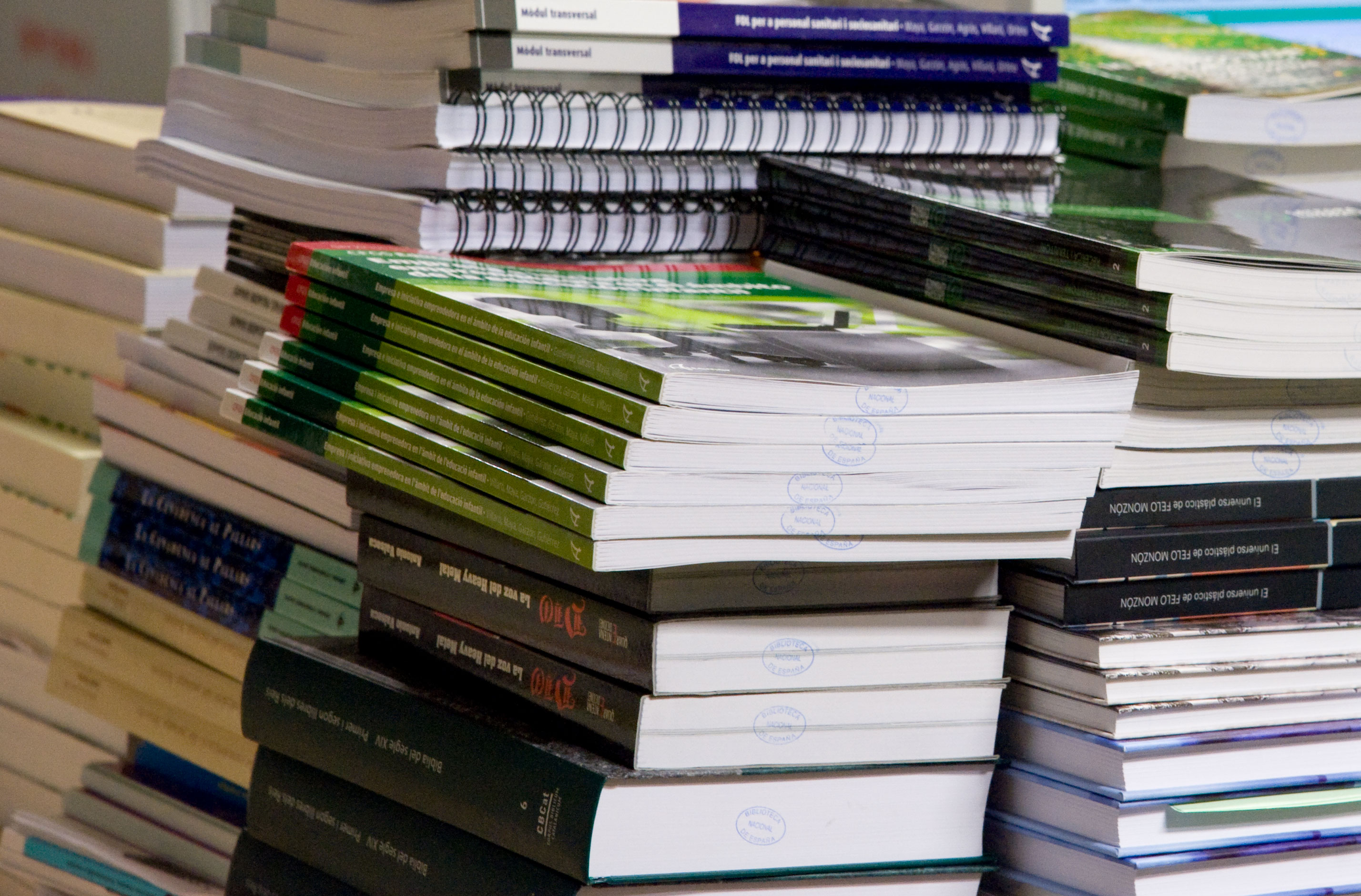 Libro moderno