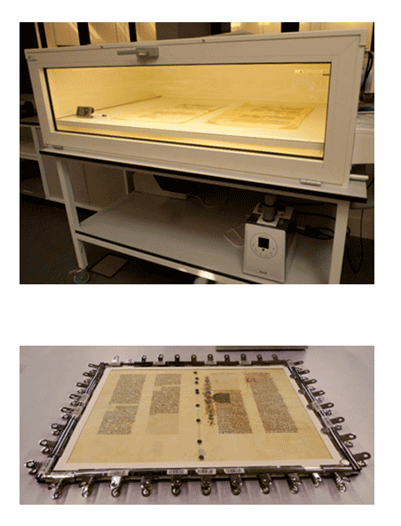 Humidificación y secado folios de pergamino