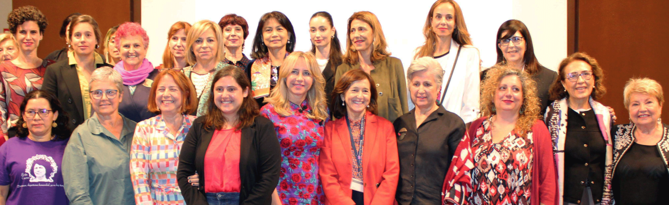 Foto de familia del Día de las Escritoras 2022