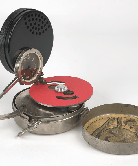 Subcolección gramófonos: Gramófono Mike Phone BNEM CE0339