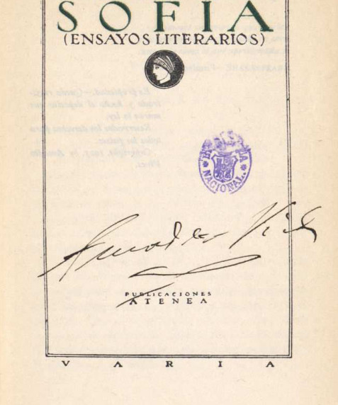 Sofía: (ensayos literarios)