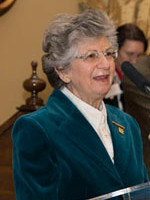 Emerita_elena_santiago