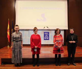 Ana Bujaldón, Elvira Lindo, Ana Santos y Laura Freixas