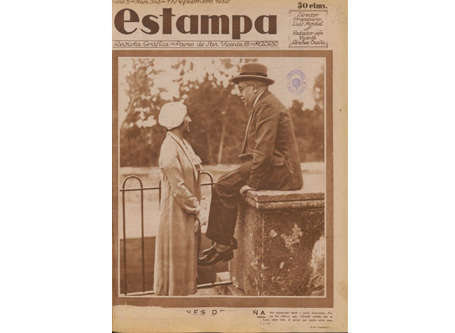 Llompart Manuel Azaña y Lola de Rivas Fotografía publicada en Estampa (17 de septiembre de 1932) Biblioteca Nacional de España AHS /46314