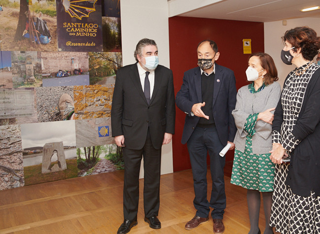 Inauguración de la exposición Carteles para un Camino