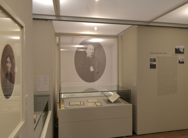 Montaje de la exposición Concepción Arenal: la pasión humanista 1820-1893