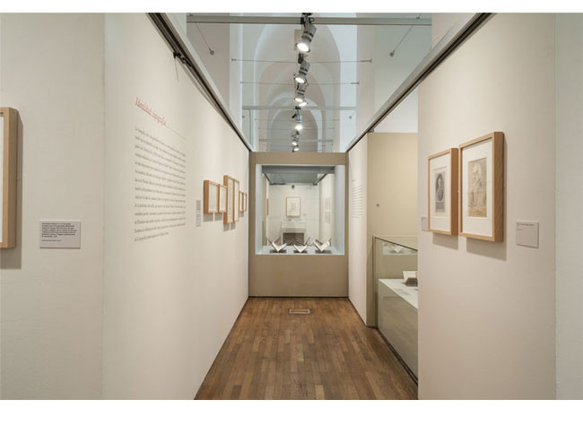 Imagen del montaje de la exposición Caligrafía española. El arte de escribir