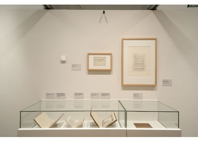 Imagen del montaje de la exposición Caligrafía española. El arte de escribir