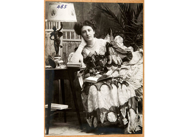 Lectora. Álbum de clientes. LF1 /485