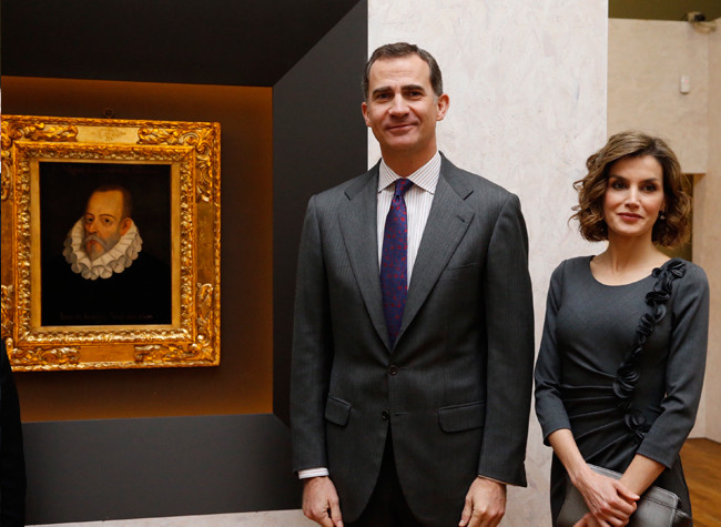 Sus Majestades los Reyes en la inauguración de la exposición Miguel de Cervantes: de la vida al mito (1616-2016)