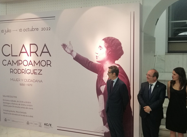 Inauguración exposición Clara Campoamor. Presentación
