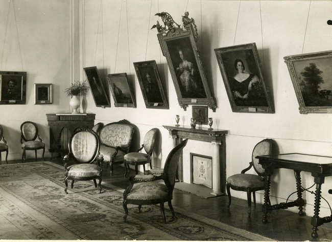 Salón de Isabel II en el Museo Romántico, 1924. Colección Museo del Romanticismo