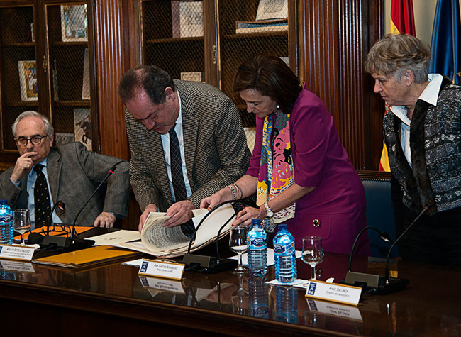 Presentación de un manuscrito inédito de La colmena de Camilo José Cela. BNE, 06/02/2013