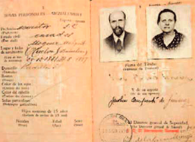 Pasaporte de Juan Ramón Jimenez y Zenobia Camprubí