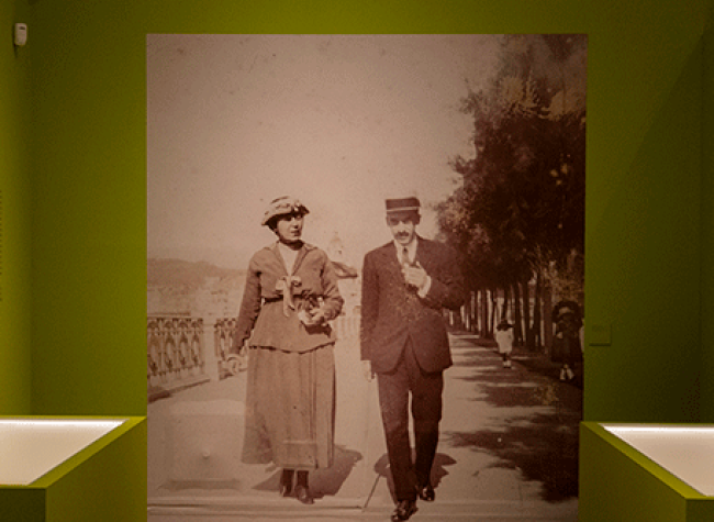 Montaje de la exposición de María Lejárraga