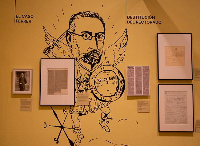 Montaje de la exposición "Unamuno y la política. De la pluma a la palabra"