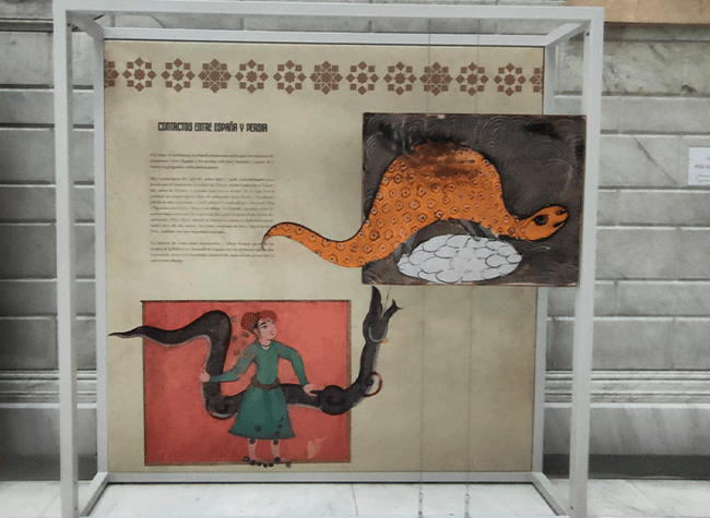 Montaje de la exposición Manuscritos persas