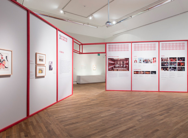 Montaje de la exposición Lope y el Teatro del Siglo de Oro