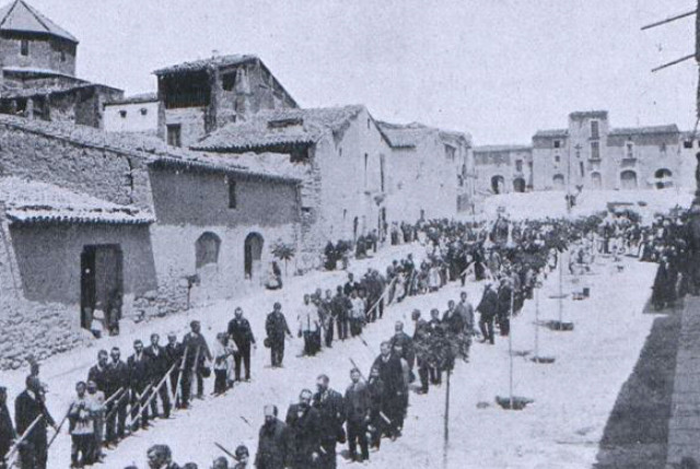 Procesión para implorar la lluvia en Las Borjas de Urgel (Lérida)