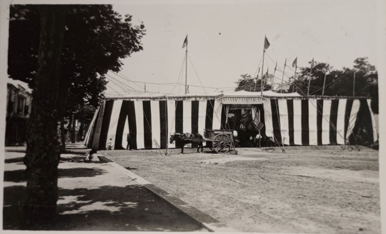 Entoldado cubierto para el baile – 09/07/1932. 10-t03.p0241